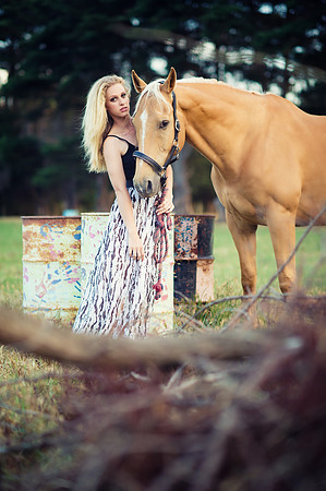 melbourne wedding photographer leslie truong portrait model beauty photography