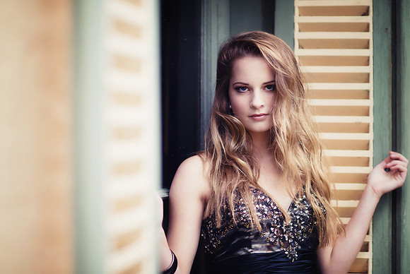 melbourne wedding photographer leslie truong portrait model beauty photography